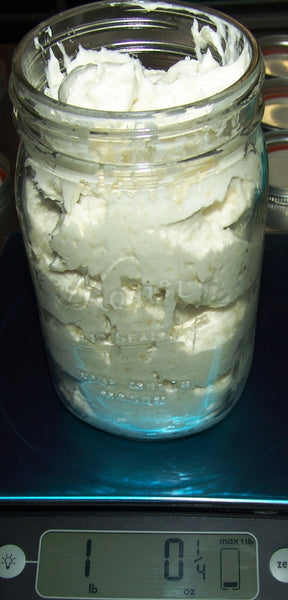 Quart/1 Pound Jar of Arizona Anti Lizard Skin Cream aka Fluffy Stuff
